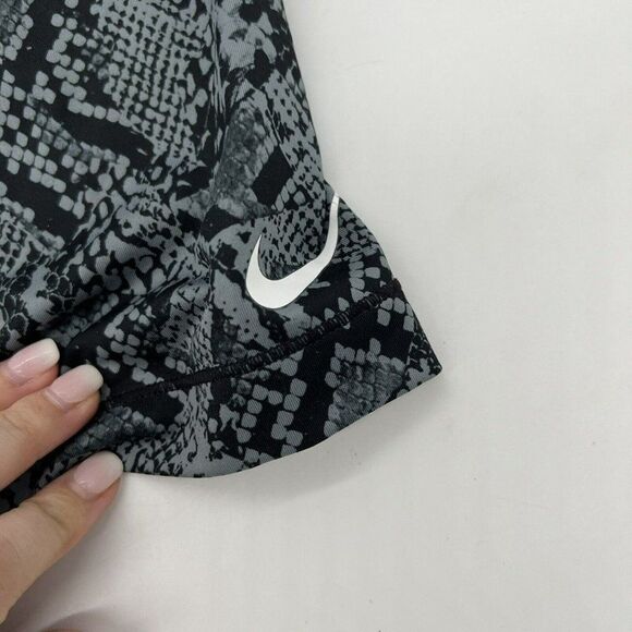 Nike Pro Women's Compression Snake Print Leggings Black/Grey XS - Picture 3 of 5